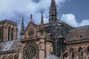Andamios Especializados para Restauraciones Históricas
