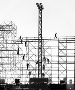 Medidas de seguridad para andamios tubulares